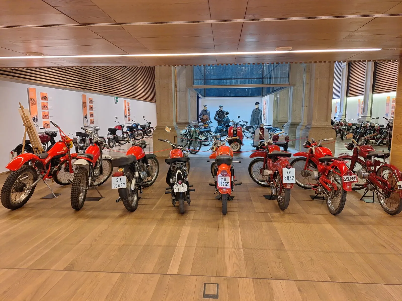 Foto 7 - FOTOS | Las motocicletas que transformaron la movilidad de la posguerra se exponen en Salamanca