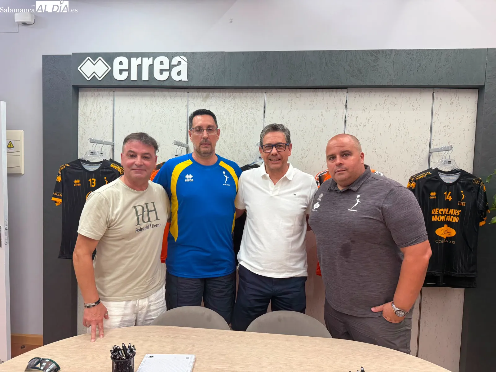 FOTOS | Sebas Elena abre la puerta a ser el ayudante de Juan Diego Guerrero en el BM Salamanca
