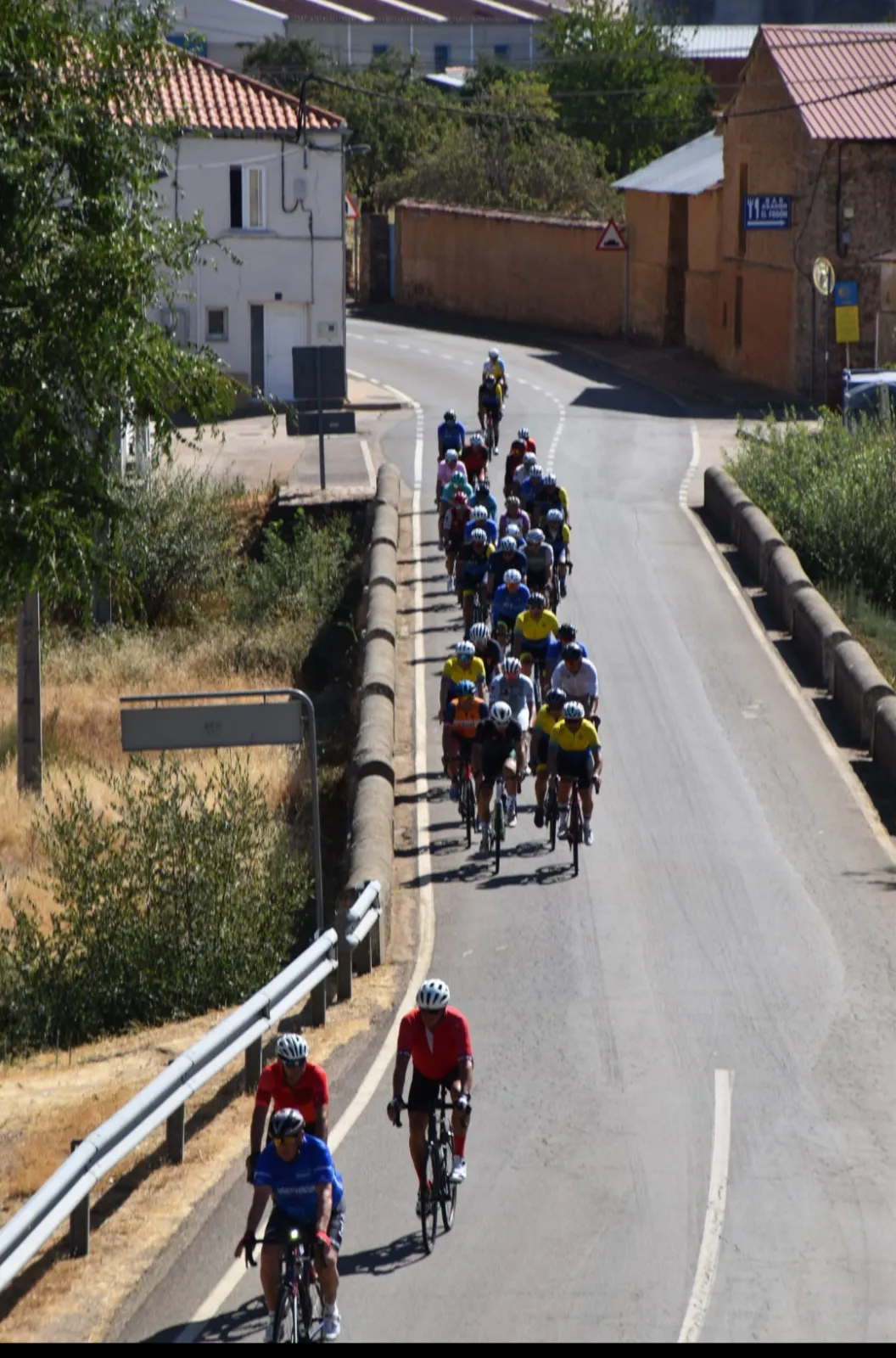 BTT Pedal corona la Peña de Francia en su cita de ciclismo
