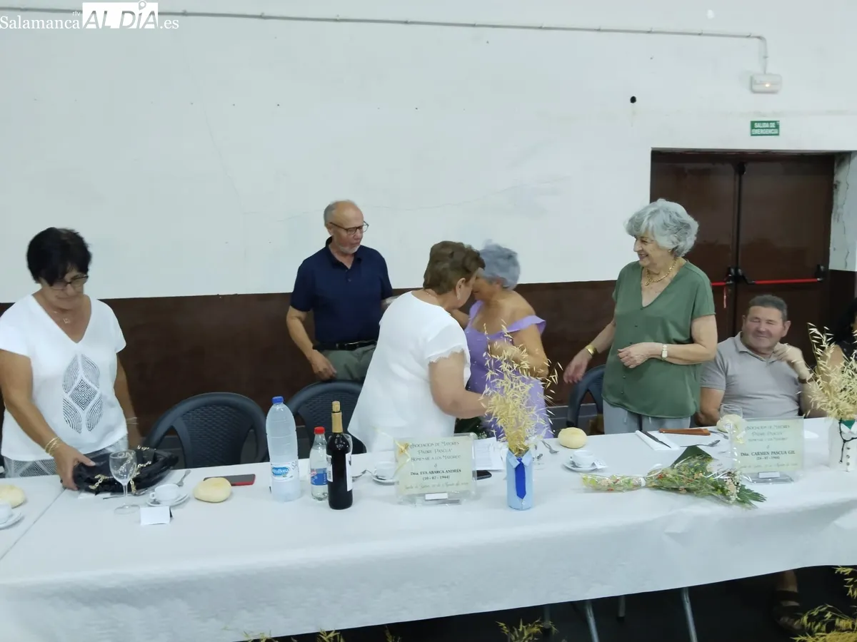 Homenaje de la Asociación de Mayores de Yecla de Yeltes
