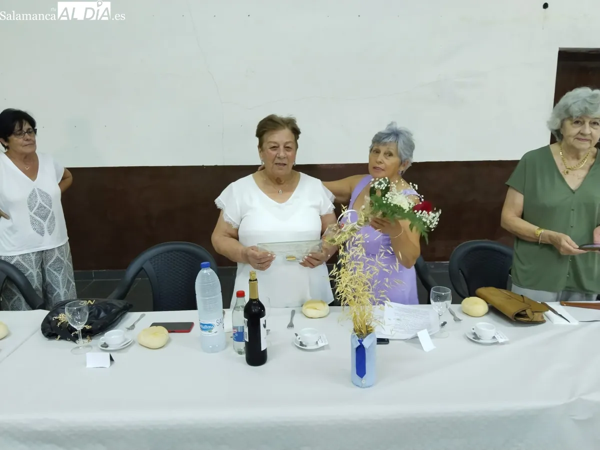 Homenaje de la Asociación de Mayores de Yecla de Yeltes