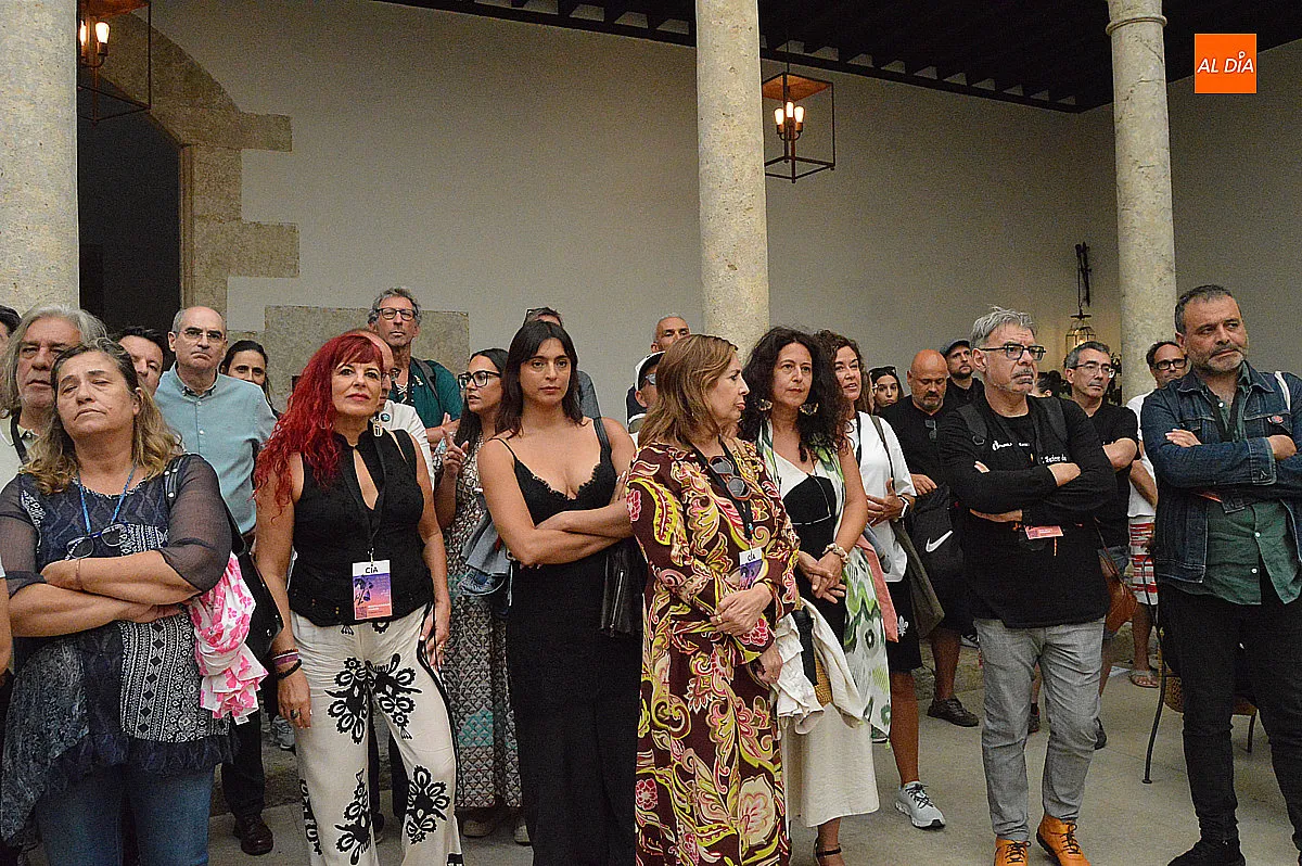 Foto 11 - Los premiados de la XV edici&oacute;n de los Premios Rosa Mar&iacute;a Garc&iacute;a Cano ya tienen su reconocimiento