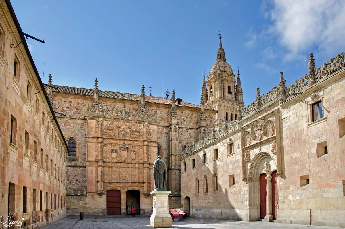 Fachada histórica de la Universidad de Salamanca