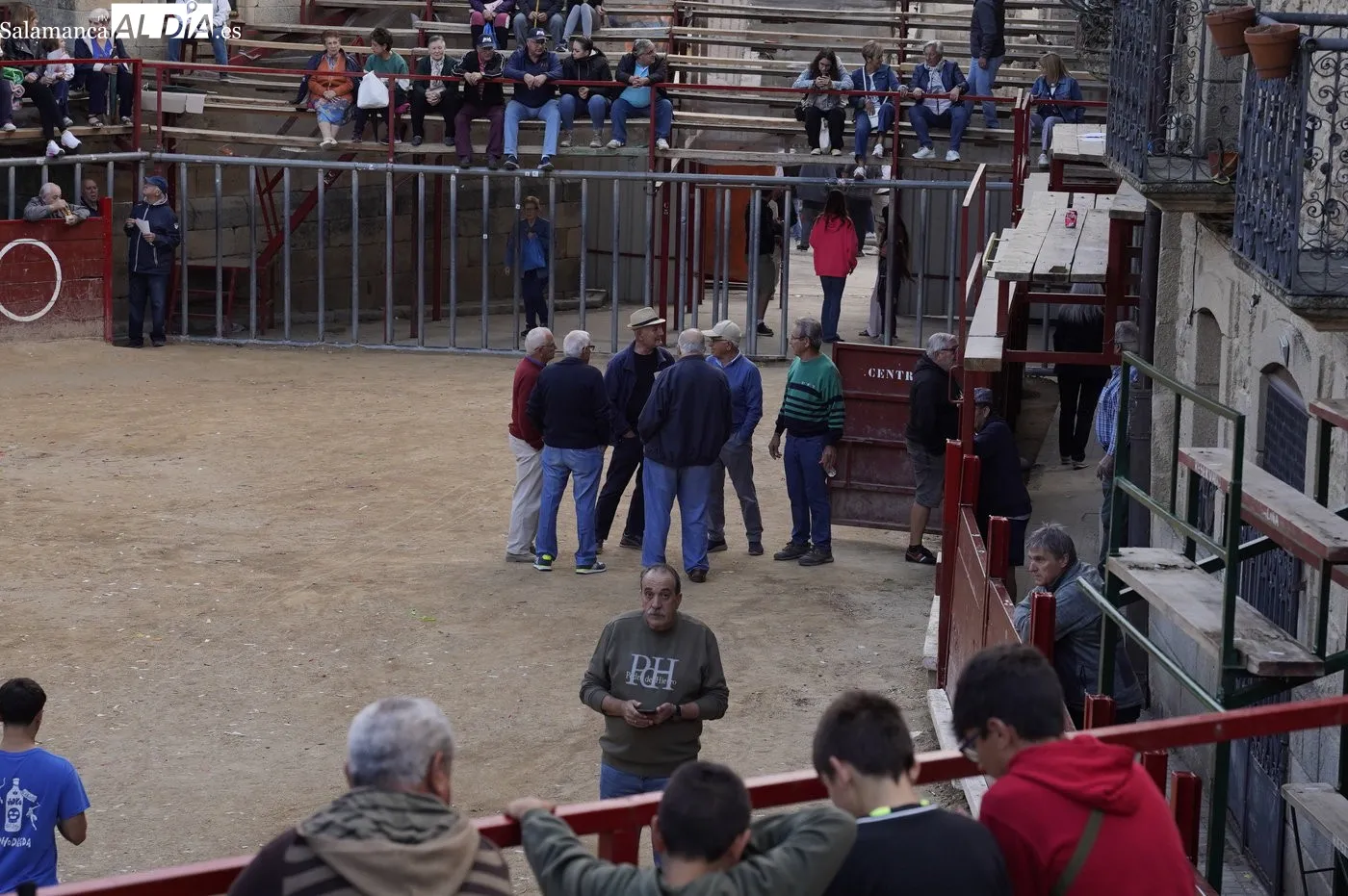 Segundo encierro de las fiestas de Aldeadávila / REP. GRÁFICO: LUIS MIGUEL CONDE