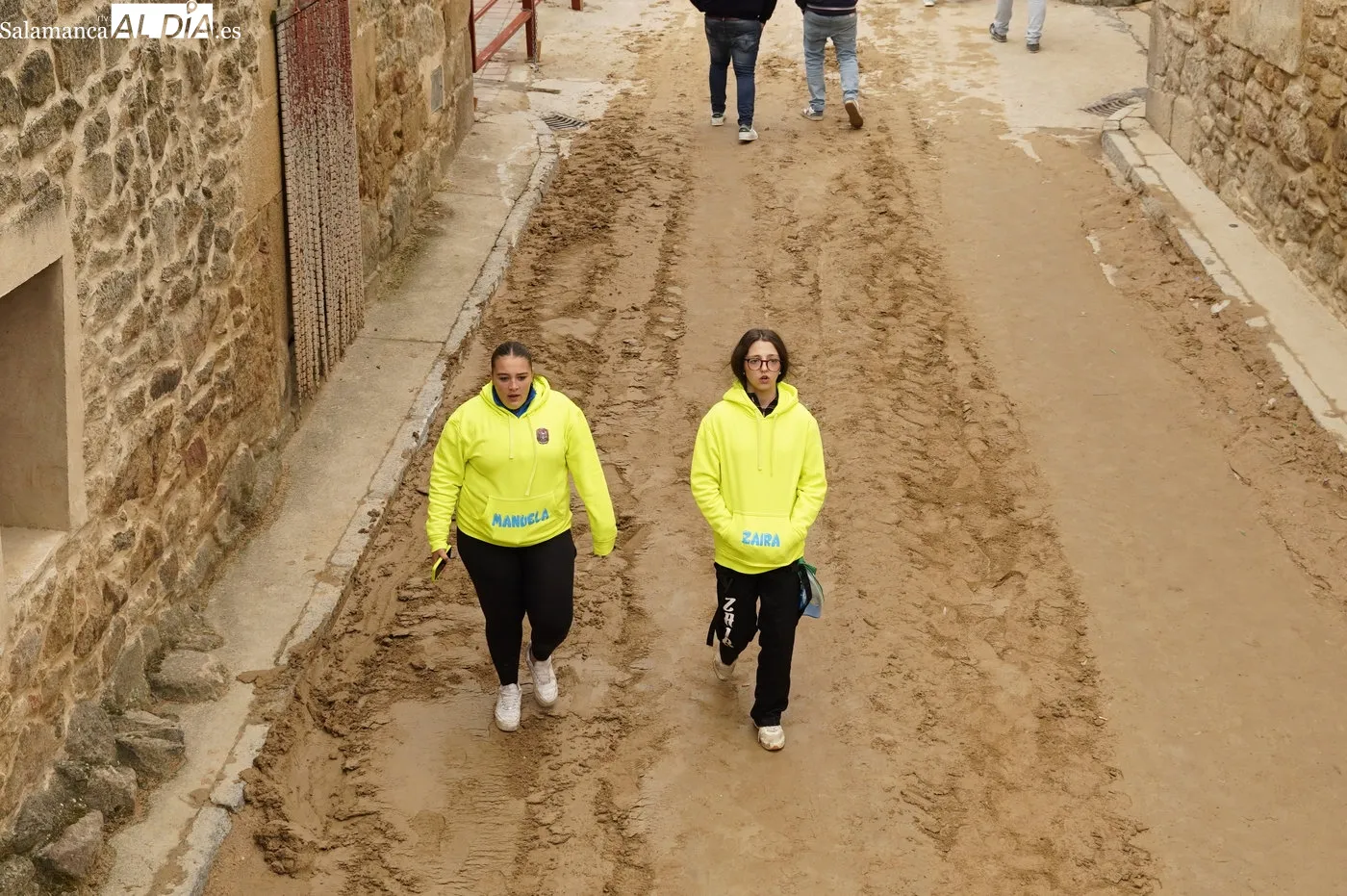 Encierro de La Campana en Aldeadávila de la Ribera, tercero de las fiestas / REP. GRÁFICO: LUIS MIGUEL CONDE