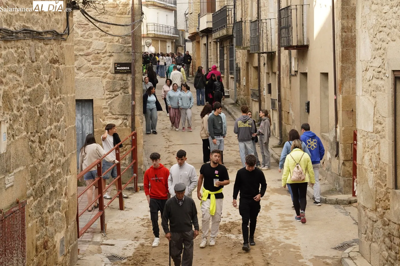 Encierro de La Campana en Aldeadávila de la Ribera, tercero de las fiestas / REP. GRÁFICO: LUIS MIGUEL CONDE