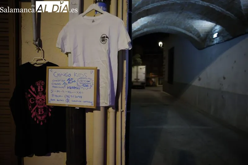 Foto 7 - Alba Fest 2026: Dos formas de entender el punk hicieron rugir la Plaza Mayor de Alba de Tormes