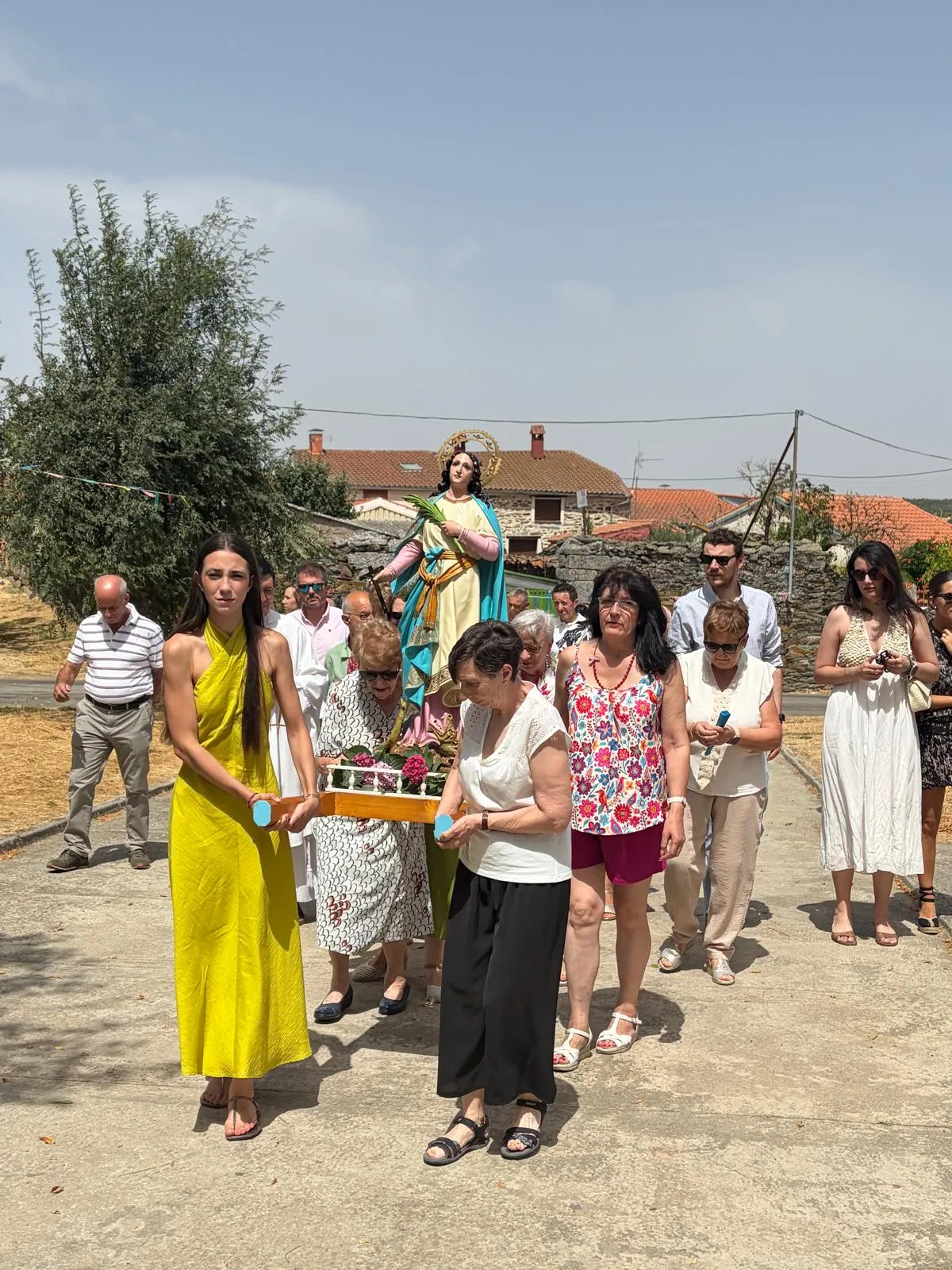 Alberguería de Herguijuela disfruta sus fiestas patronales en honor a Santa Colomba