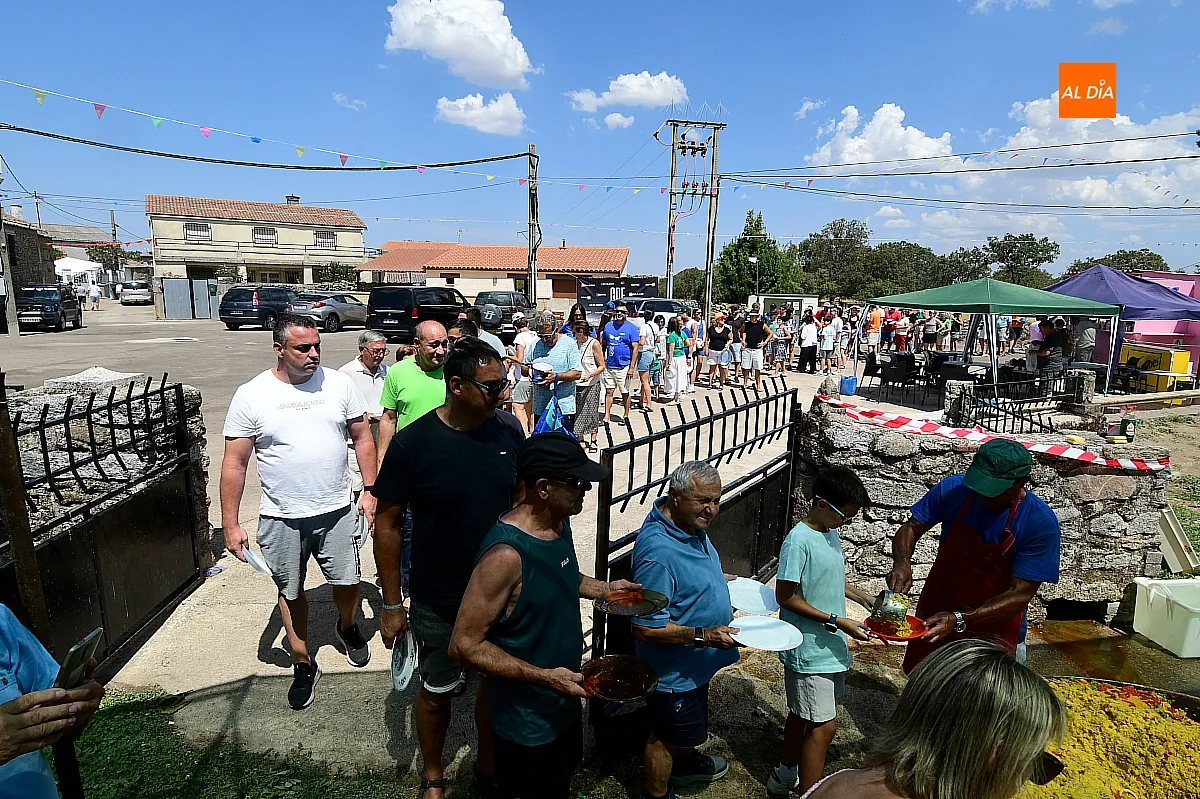 Paella popular en Casillas de Flores para cerrar las fiestas de verano