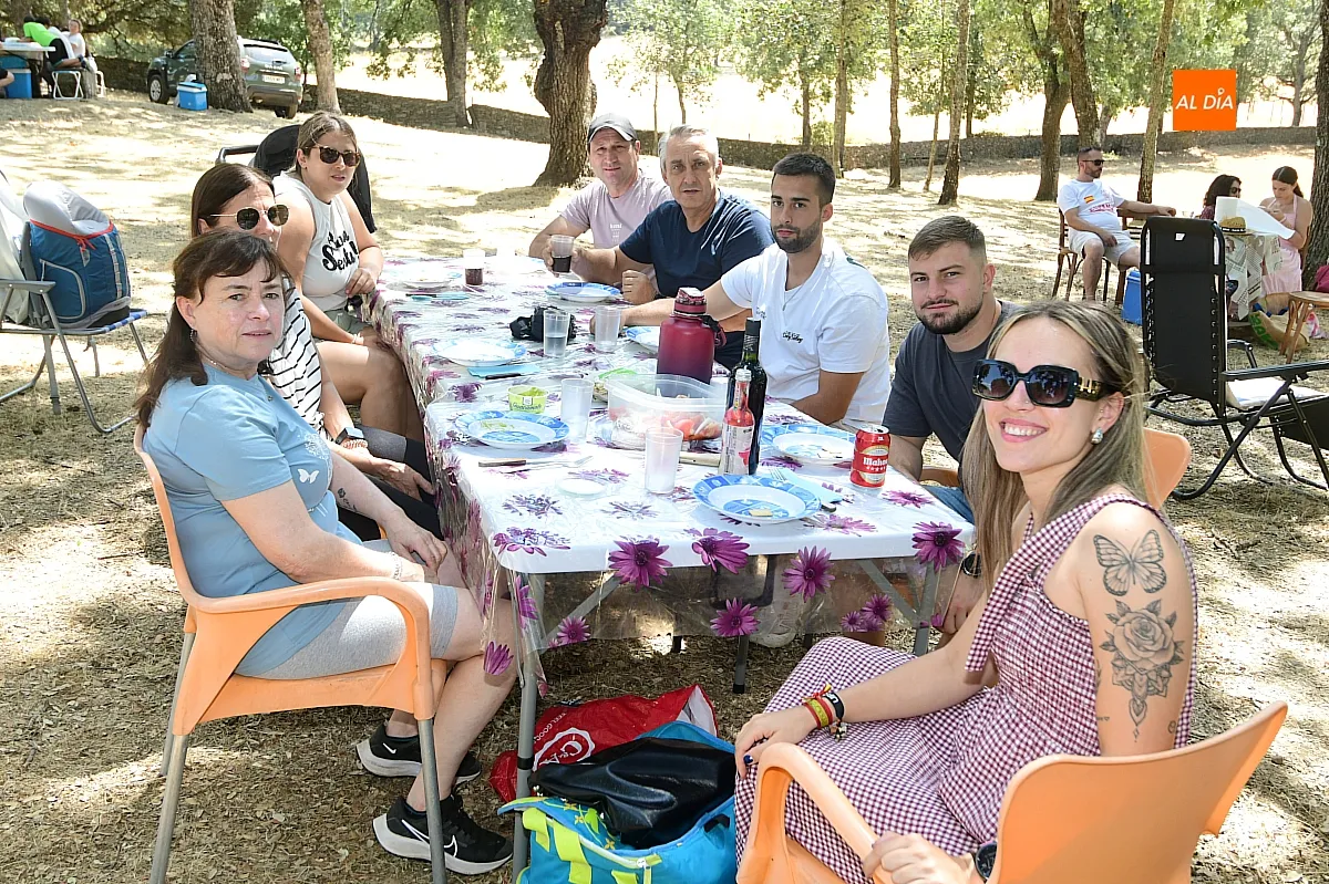 Paella popular en Robleda fiestas de verano