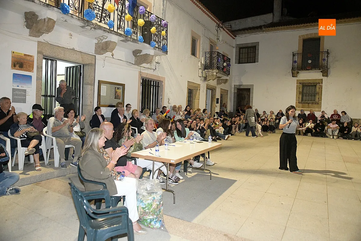 Disfraces por San Agustín en Villar de Ciervo