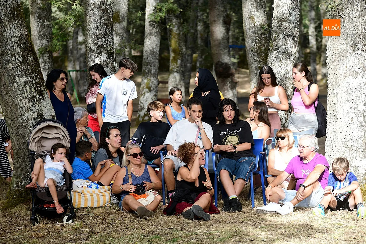 Concurso disfraces en Navasfrías en su Semana Cultural