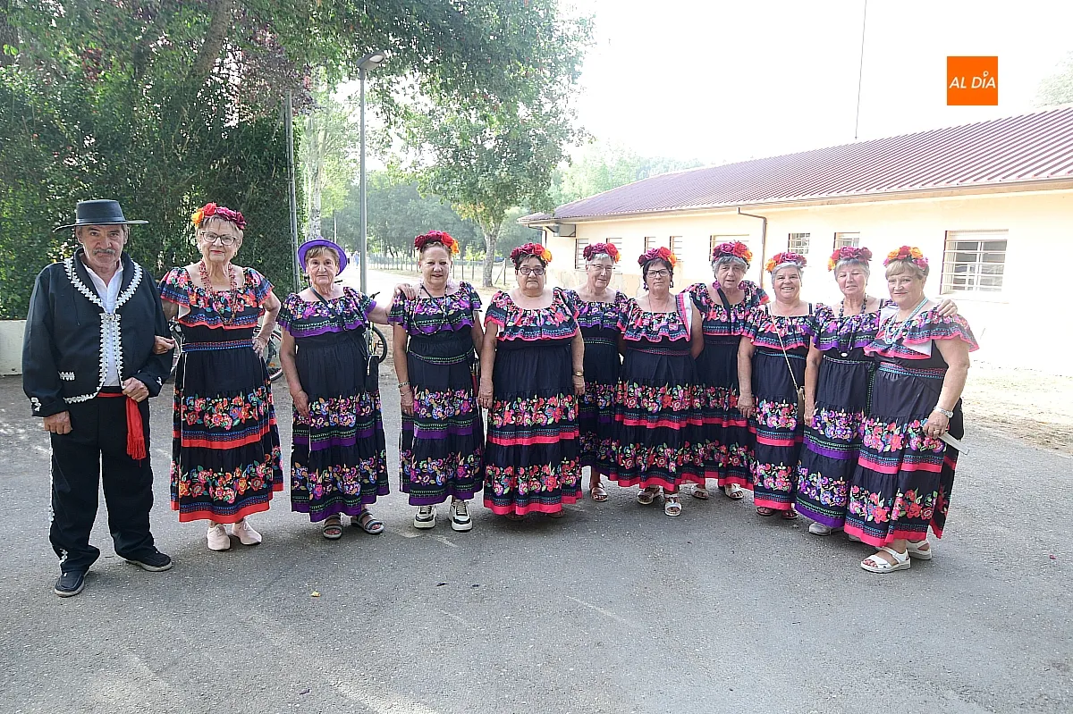 Concurso disfraces en Navasfrías en su Semana Cultural