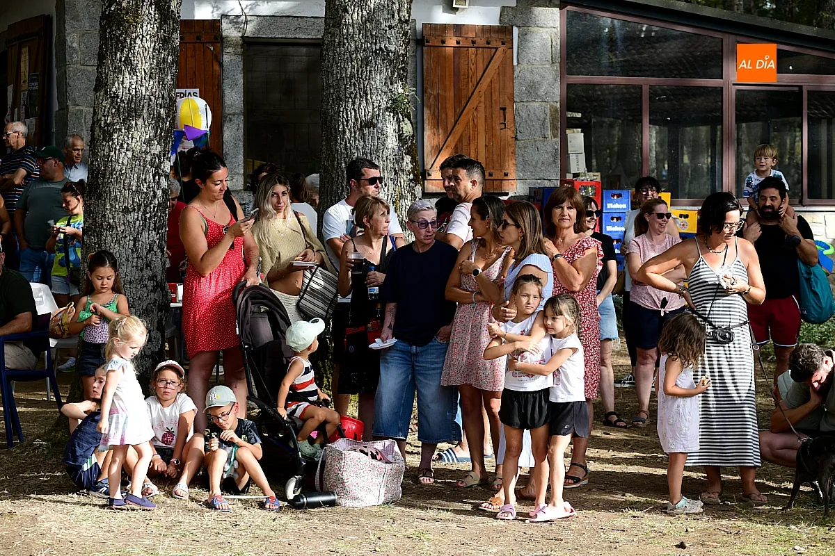 Concurso disfraces en Navasfrías en su Semana Cultural
