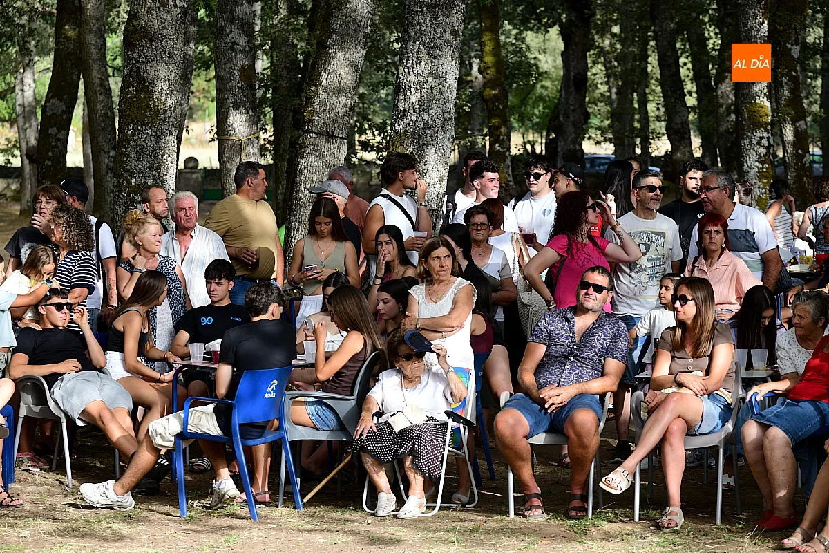 Concurso disfraces en Navasfrías en su Semana Cultural