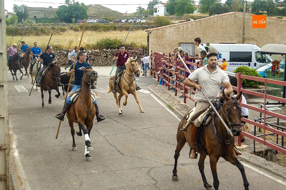 II Encierro a Caballo en Fuentes de Oñoro