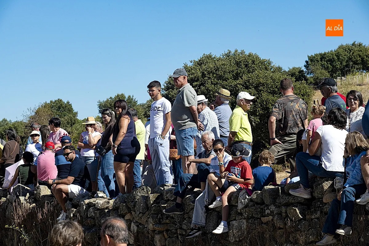 Encierro a Caballo  en Villar de Ciervo