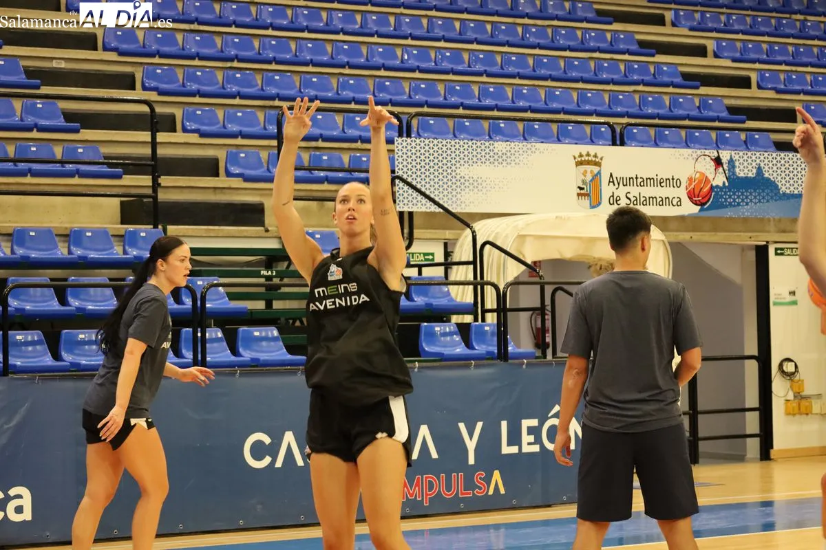 El Meins Avenida inicia su pretemporada con un proyecto renovado | FOTOS: Miguel González