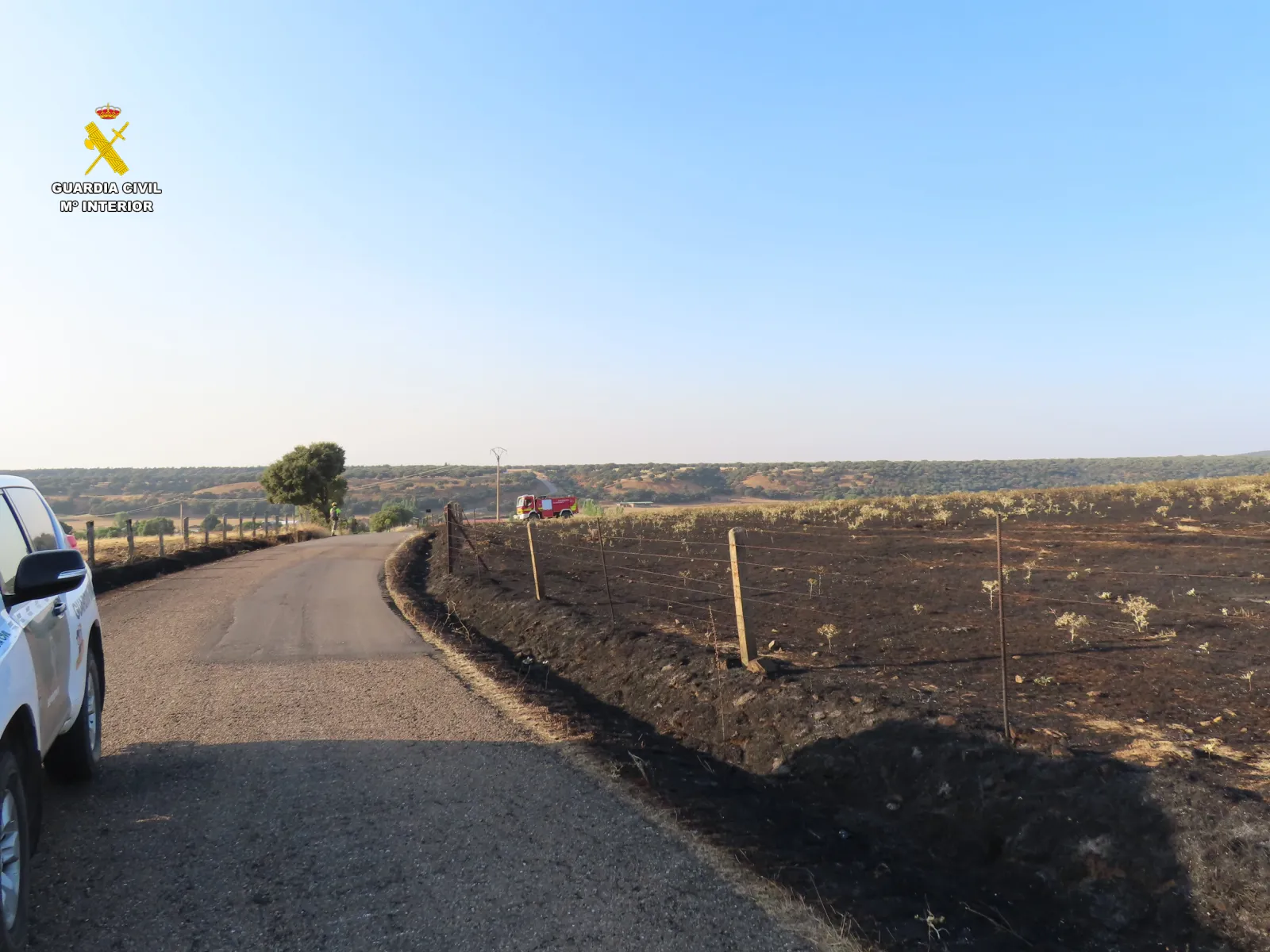 Foto 2 - La Guardia Civil investiga al presunto autor del incendio de Berrocal de Huebra