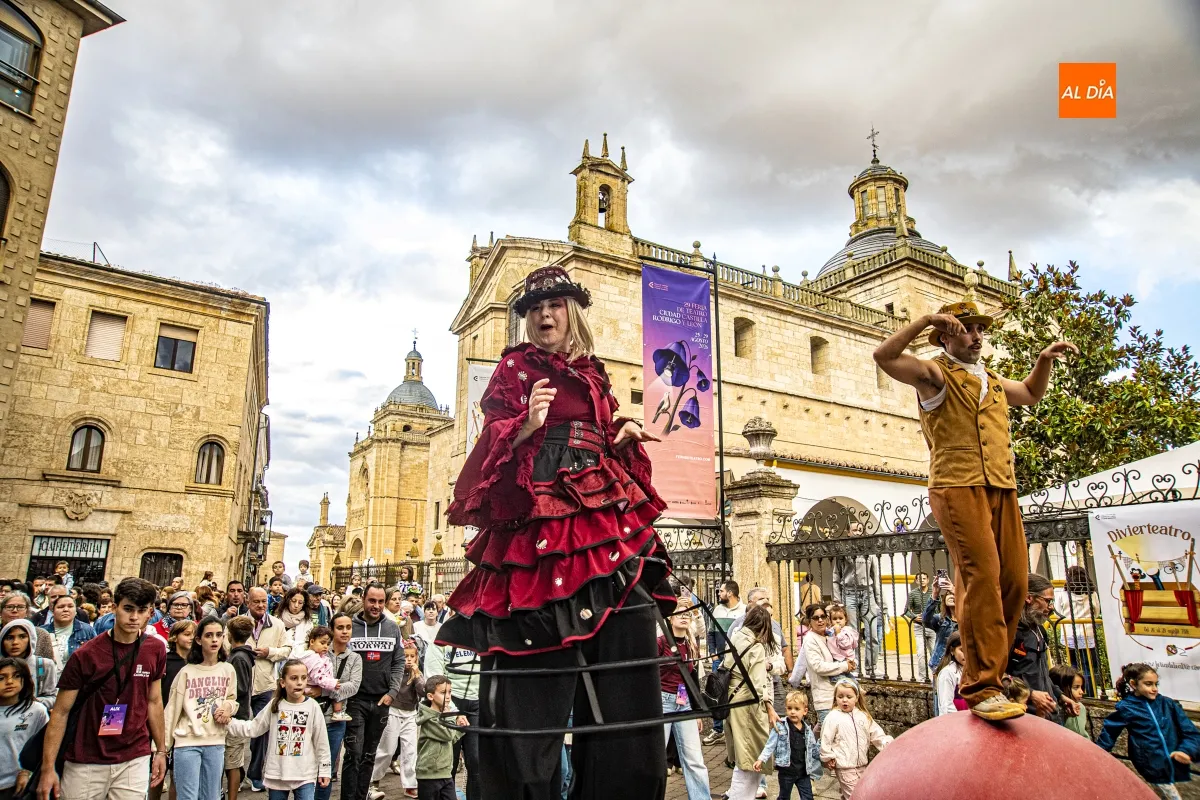 Foto 5 - La Feria de Teatro de Castilla y Le&oacute;n alcanza su ecuador con una tarde repleta de propuestas esc&eacute;nicas