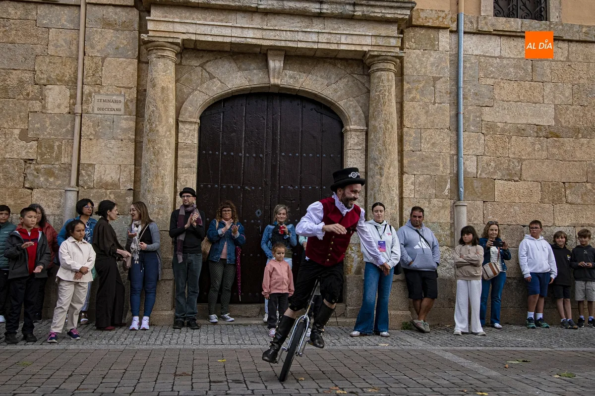 Foto 10 - La Feria de Teatro de Castilla y Le&oacute;n alcanza su ecuador con una tarde repleta de propuestas esc&eacute;nicas