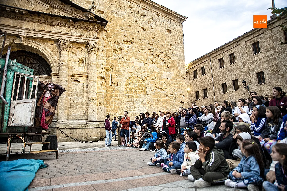 Foto 2 - Tres espect&aacute;culos, tres formas de sentir el teatro en Ciudad Rodrigo