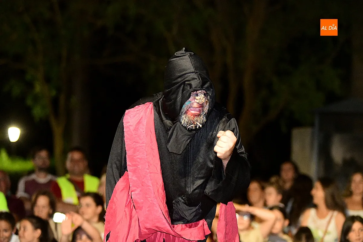 La Noche del Terror de Morasverdes triunfa en San Bartolomé