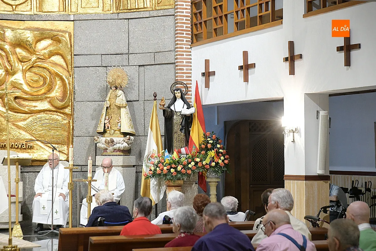 Obispo de Ciudad Rodrigo y Salamanca en Residencia San Jose 