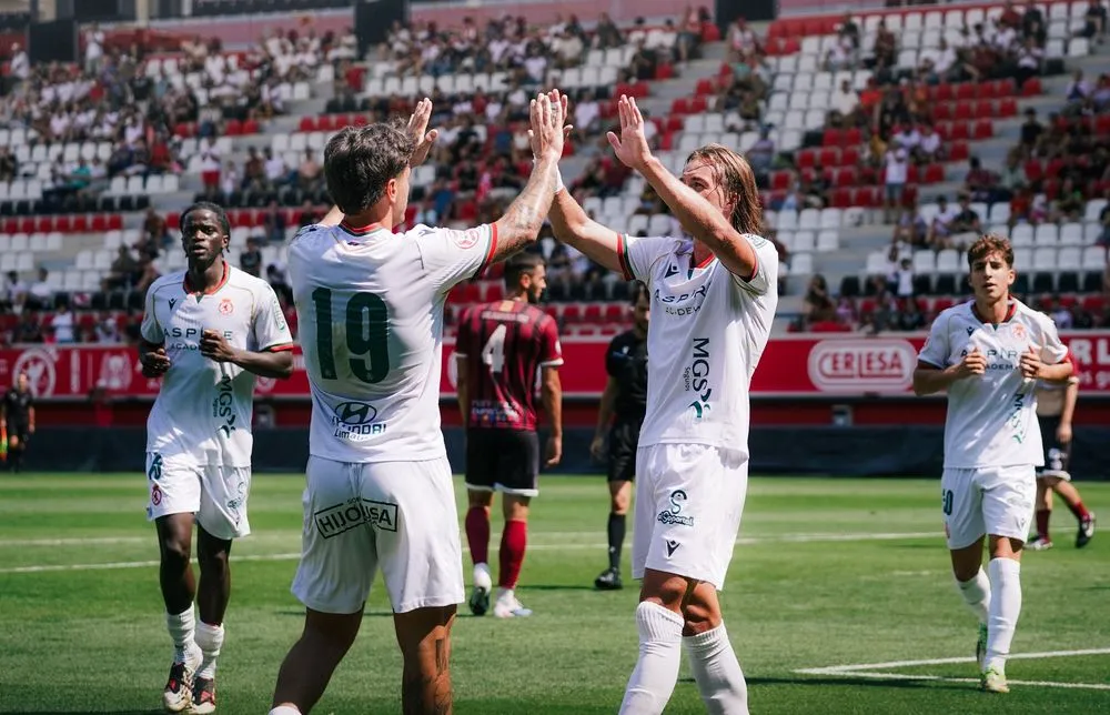 Salamanca UDS cae goleado ante la Cultural Leonesa