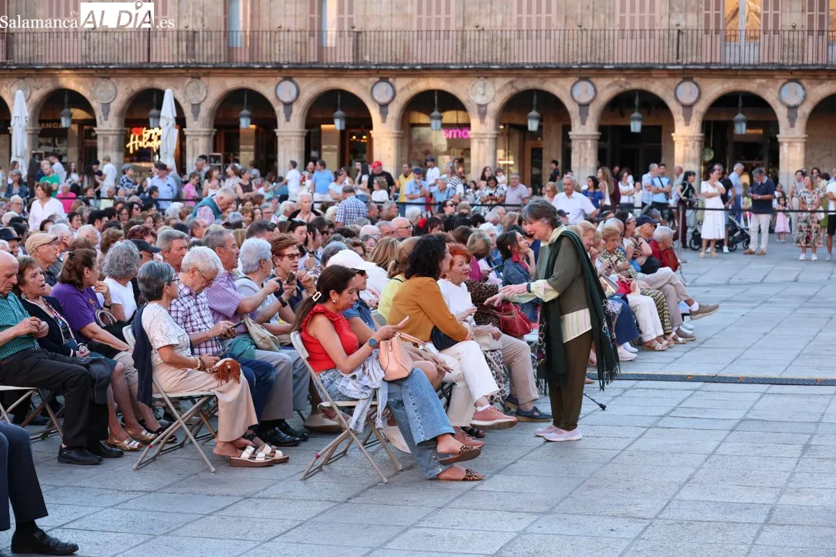 El V Festival de Folclore de Salamanca se despide con música y danza tradicional de México | FOTOS: David Sañudo