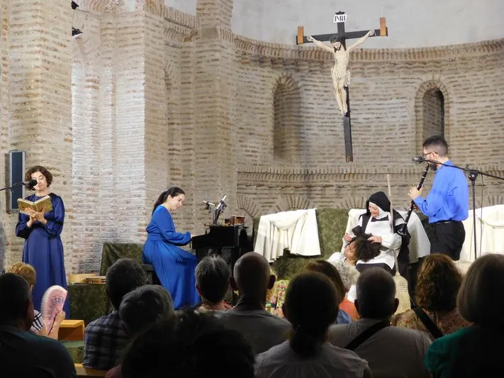 Foto 6 - El teatro revive el patrimonio mud&eacute;jar de Coca de Alba