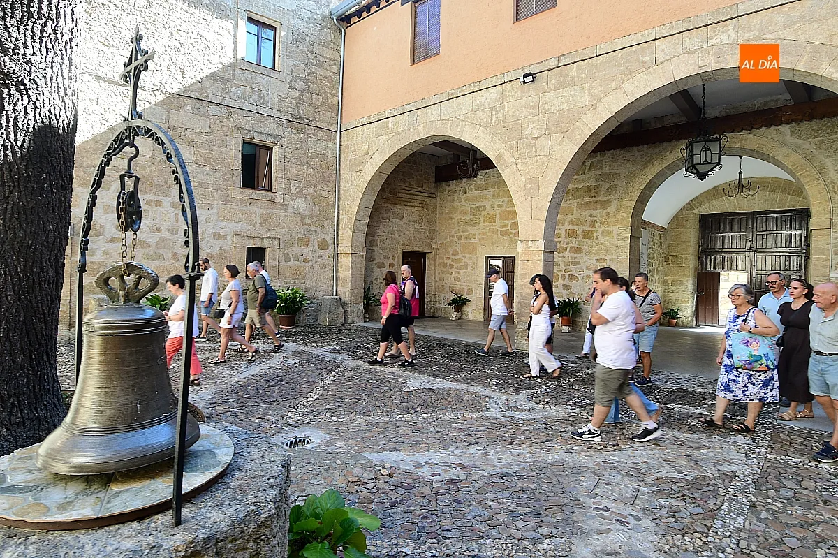 Visitantes al Palacio Episcopal de Ciudad Rodrigo