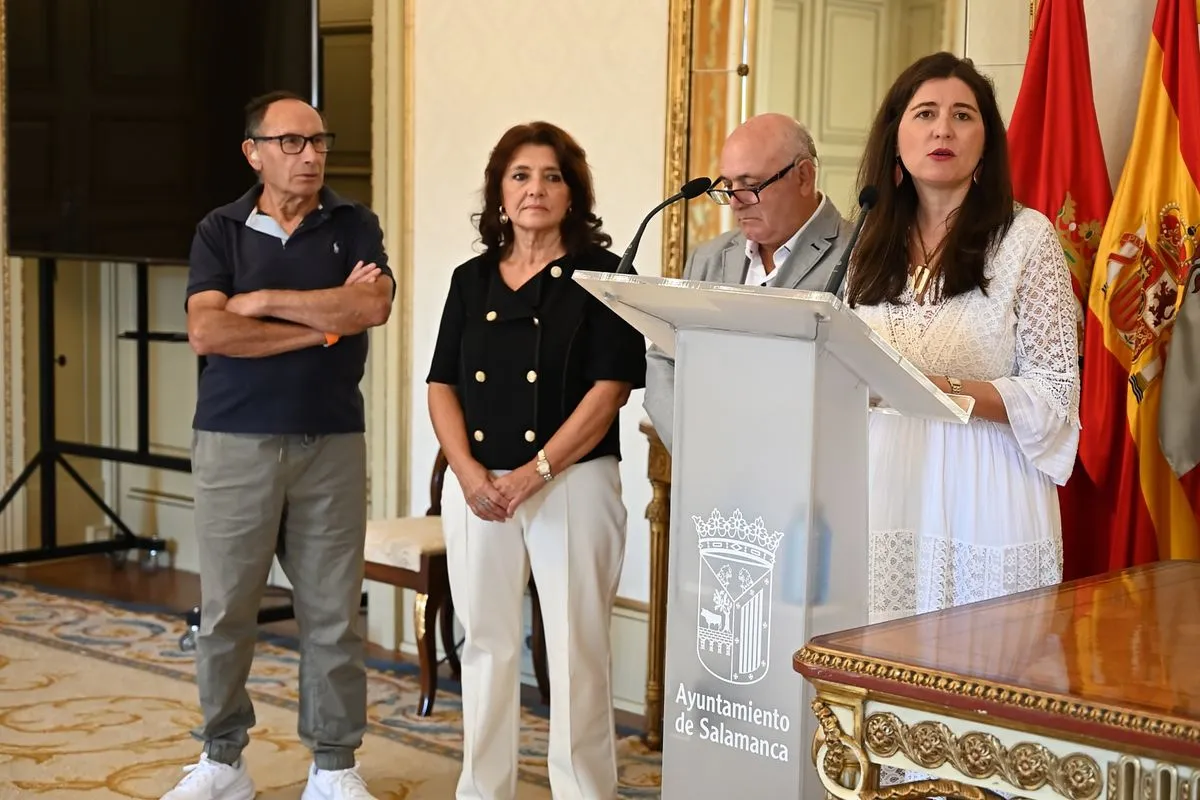La concejala de Familia e Igualdad de Oportunidades, Miryam Rodríguez, ha recibido a los representantes de las principales asociaciones salmantinas de Personas Sordas.