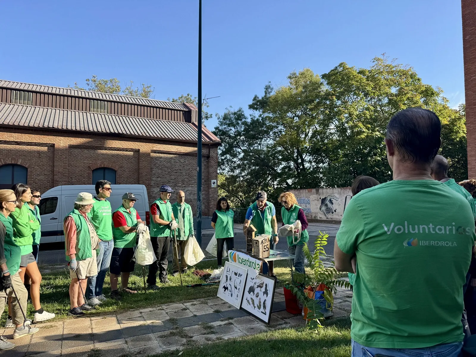 Foto 3 - Iberdrola y Asprodes comparten una jornada de ocio inclusivo en Salamanca