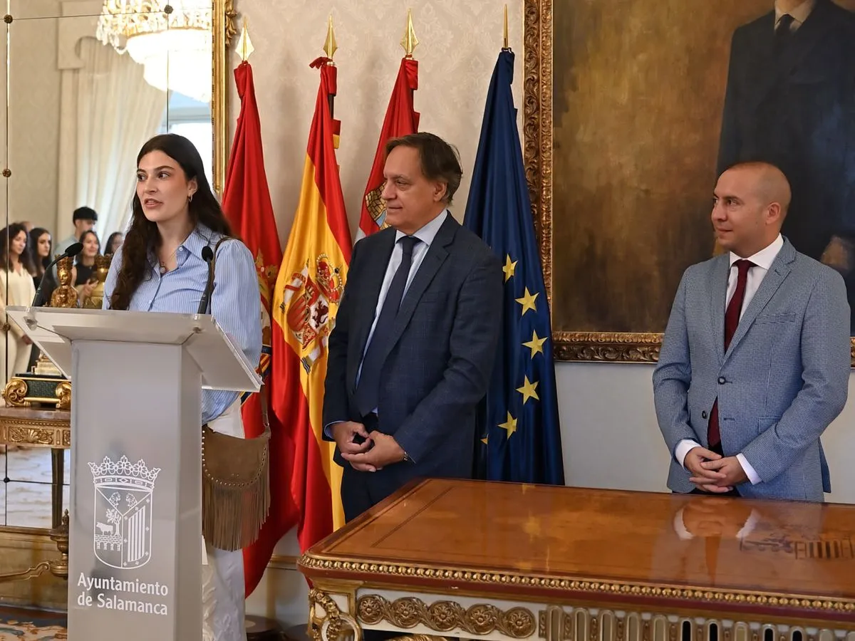 Las becas municipales de investigación impulsan el talento de 14 jóvenes salmantinos