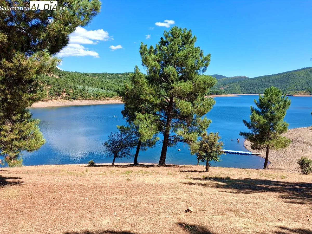 Playa fluvial de Meimão y estación náutica de Penamacor (Portugal) | FOTOS: MARTÍN-GARAY