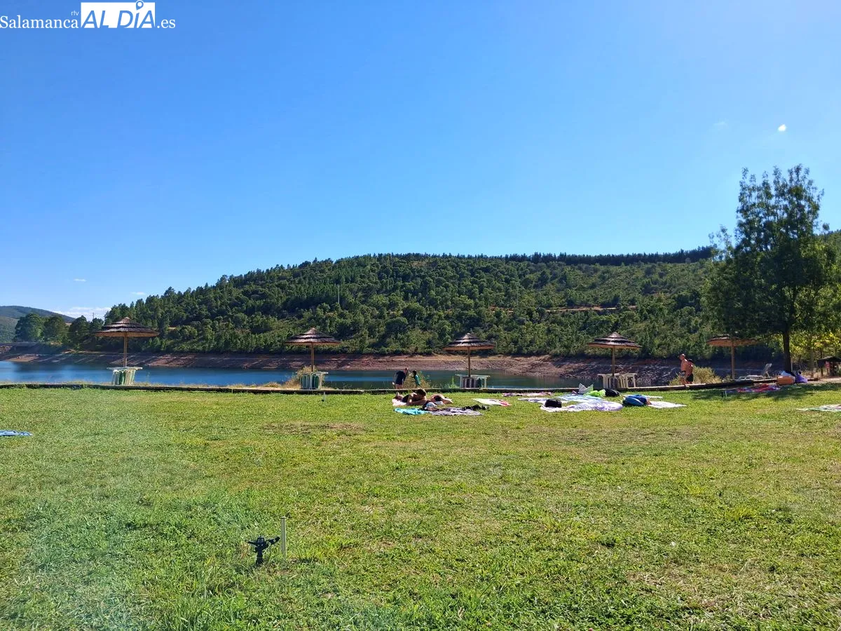 Playa fluvial de Meimão y estación náutica de Penamacor (Portugal) | FOTOS: MARTÍN-GARAY