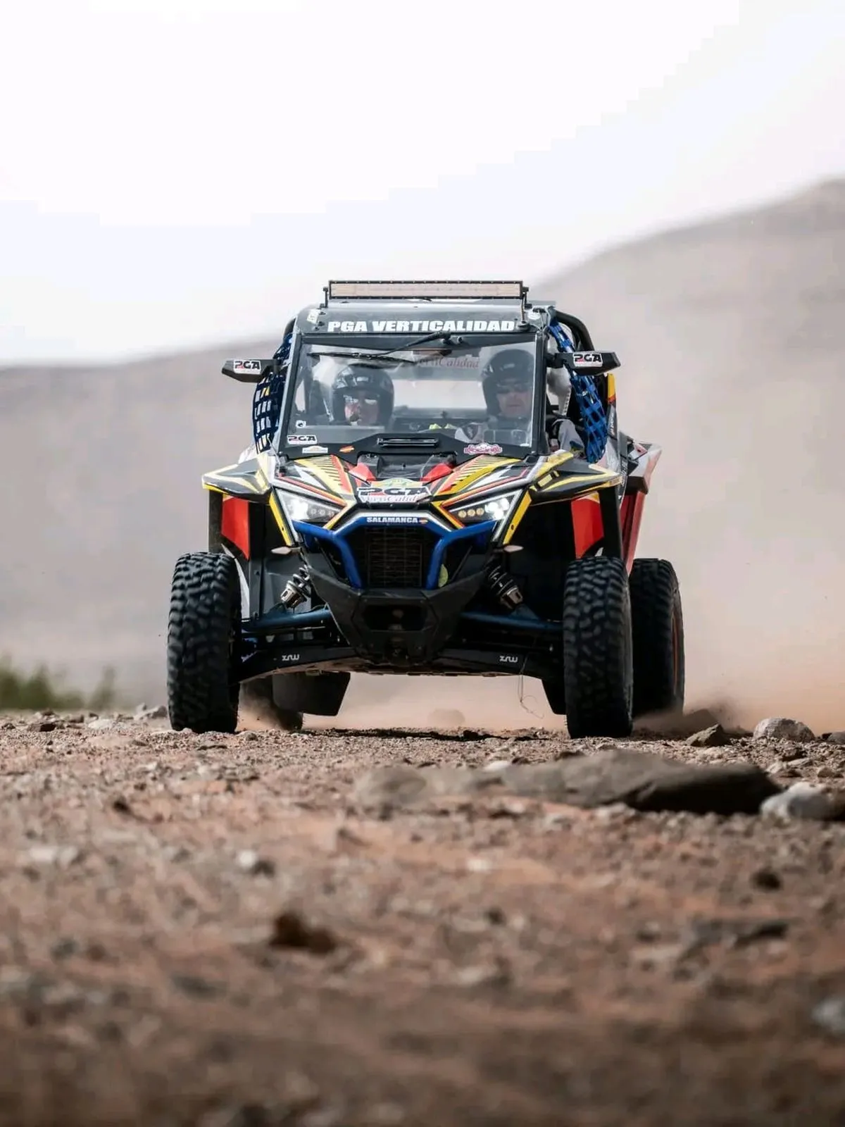 Los pilotos salmantinos Juan Carlos Prats y Pablo García logran un meritorio cuarto puesto en el Rally del Sáhara con su Polaris 601