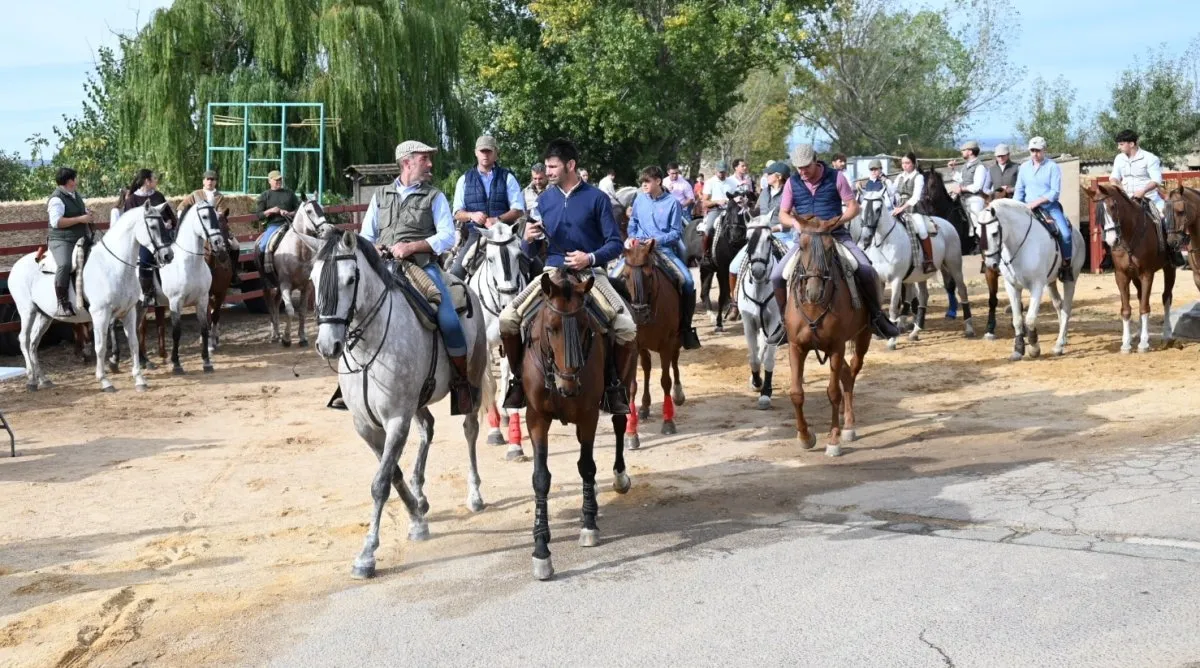 Foto 3 - AFAD Ciudad Rodrigo presenta su programa por el D&iacute;a del Alzheimer
