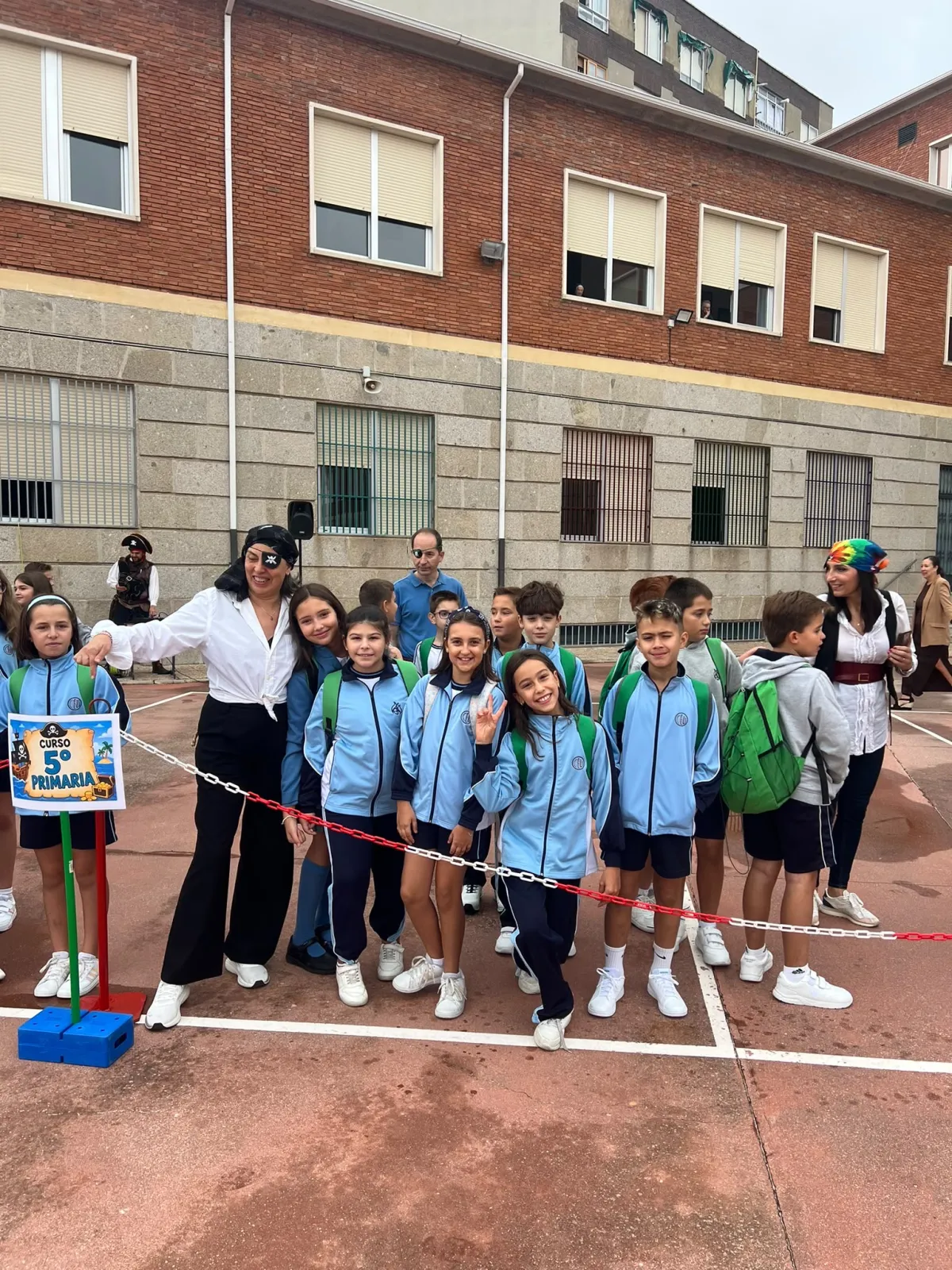 Foto 7 - Piratas, ilusi&oacute;n y diversi&oacute;n para arrancar el nuevo curso en el colegio La Encarnaci&oacute;n