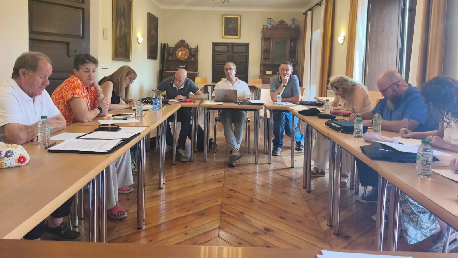 Foto 2 - La educaci&oacute;n diocesana de la regi&oacute;n coordina sus estrategias y se al&iacute;a con el cine