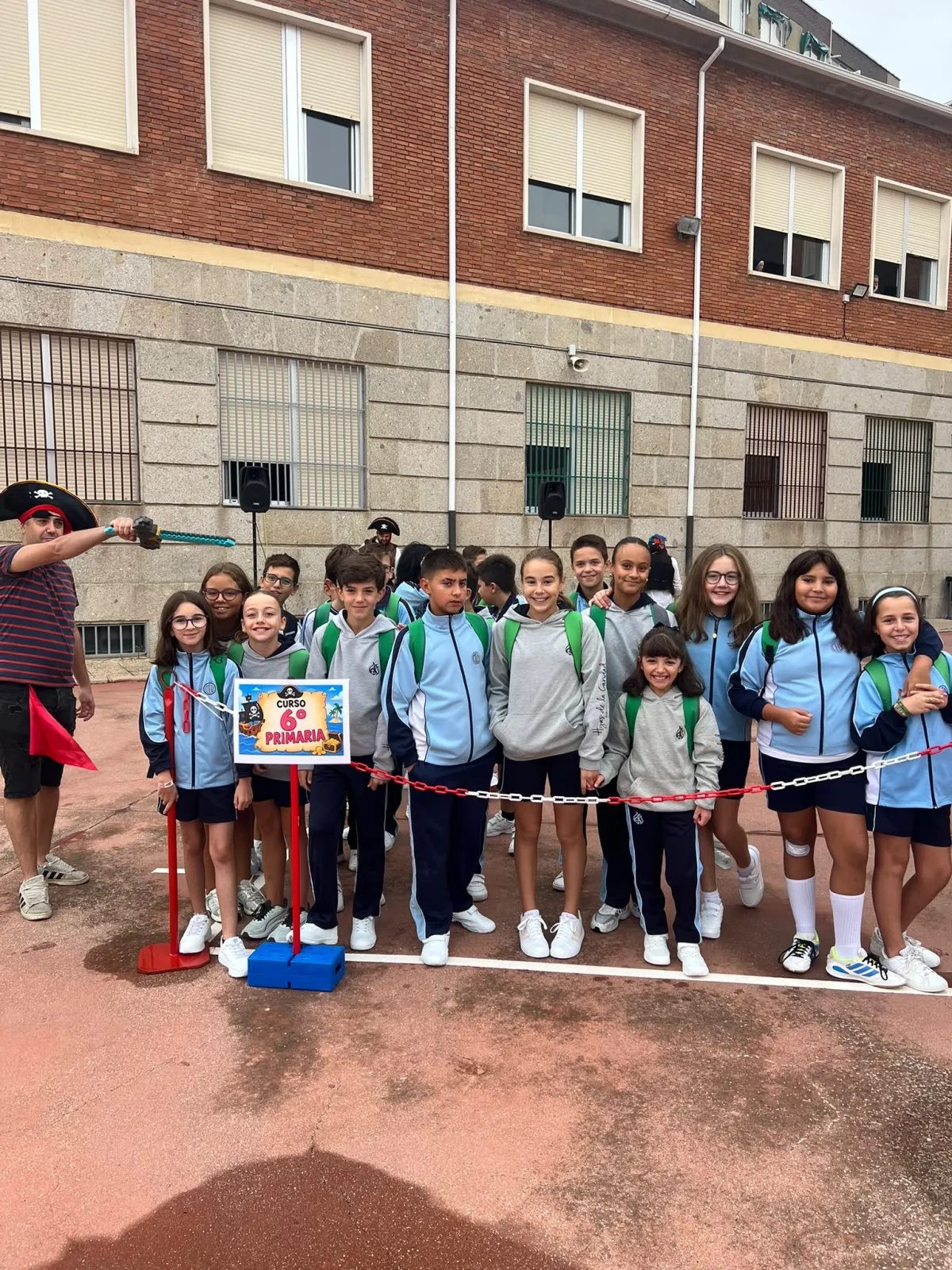 Foto 6 - Piratas, ilusi&oacute;n y diversi&oacute;n para arrancar el nuevo curso en el colegio La Encarnaci&oacute;n