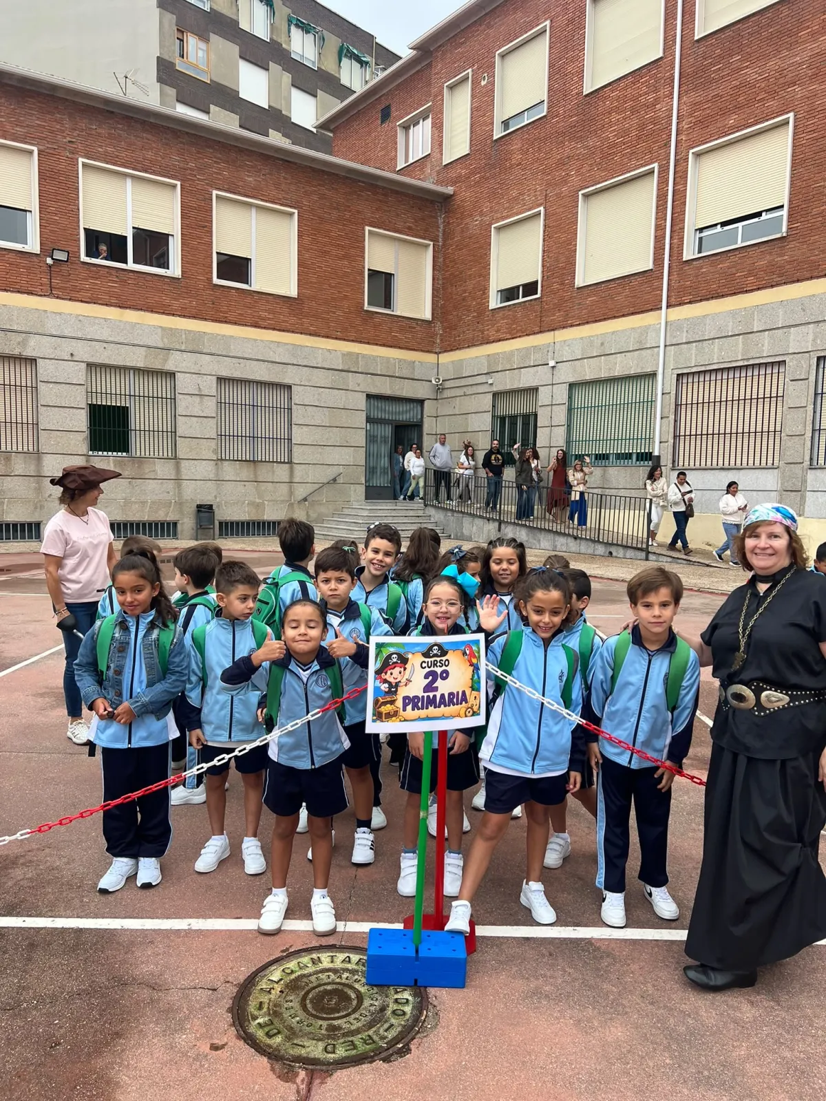 Foto 9 - Piratas, ilusi&oacute;n y diversi&oacute;n para arrancar el nuevo curso en el colegio La Encarnaci&oacute;n