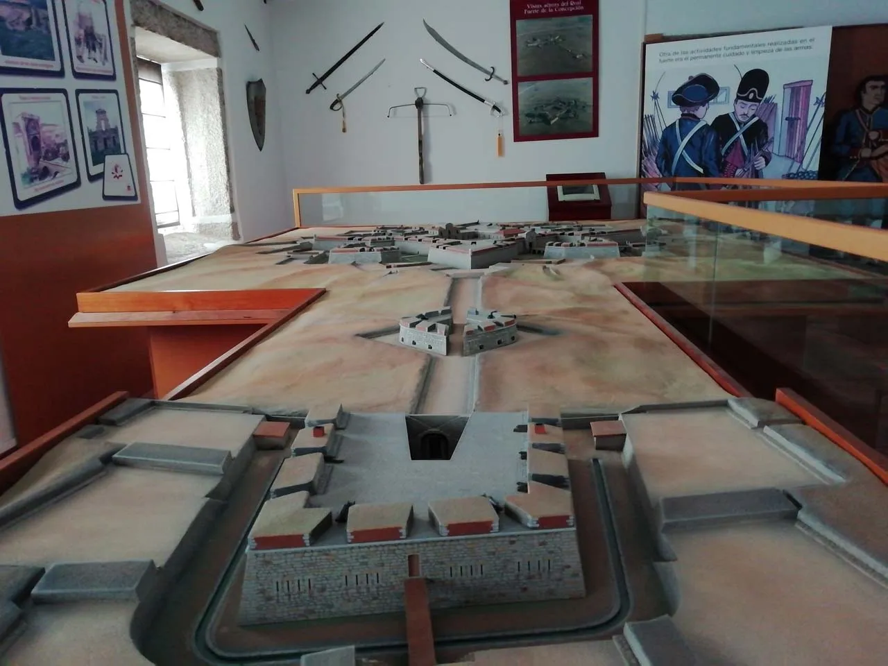 Aula histórica del Real Fuerte de la Concepción en Aldea del Obispo