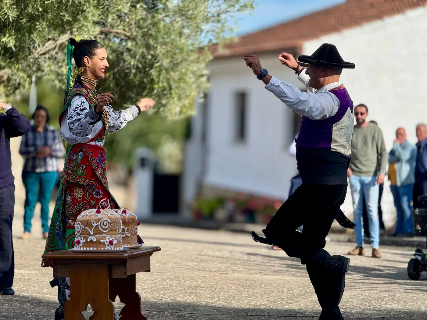 'Baile a la Virgen del Rosario' de Aurora Cuadrado / Ayuntamiento de Sardón de los Frailes