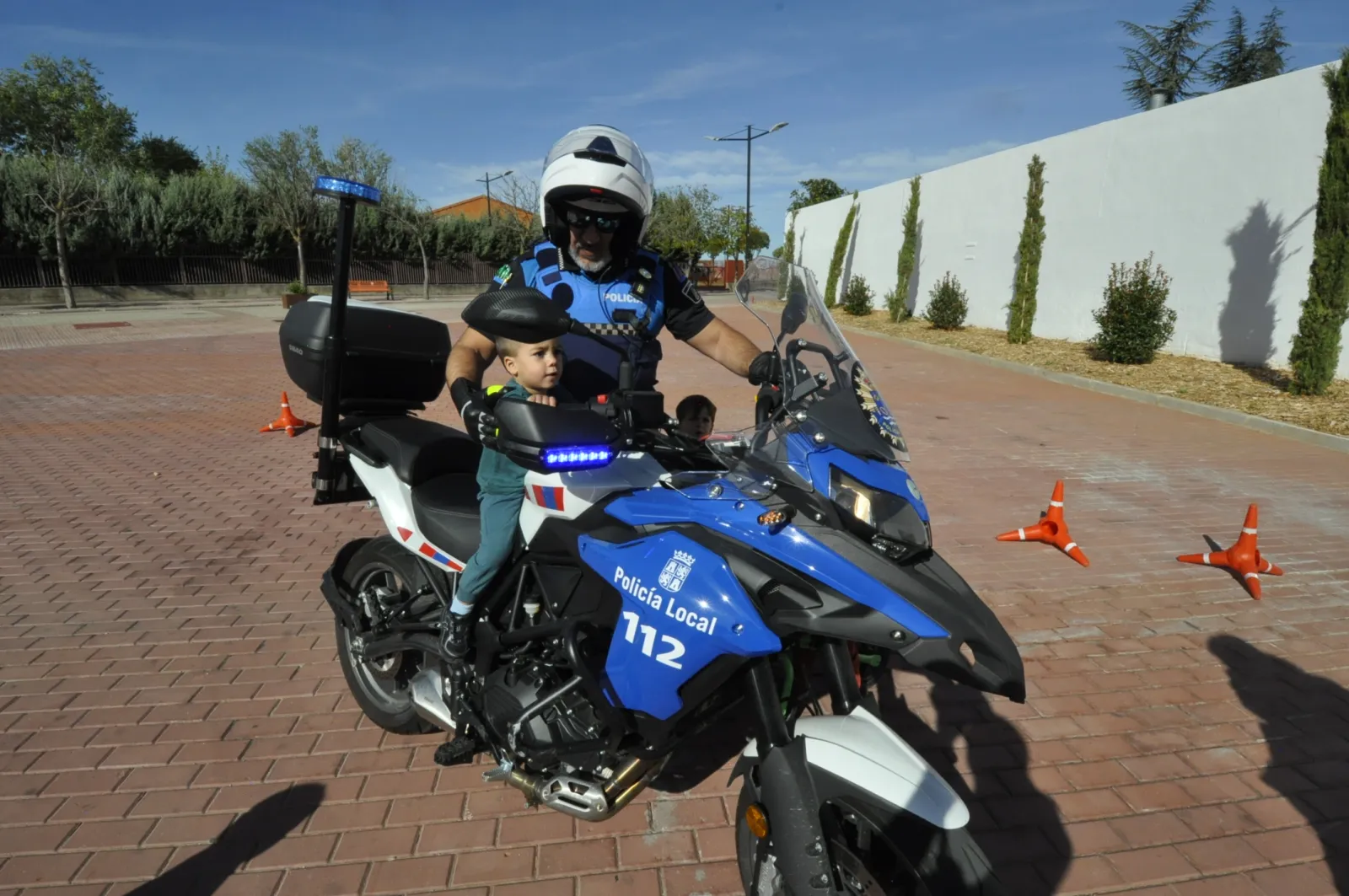 Foto 6 - Santa Marta celebra el 'Pequecircuito de la Movilidad' con escolares y la Polic&iacute;a Local