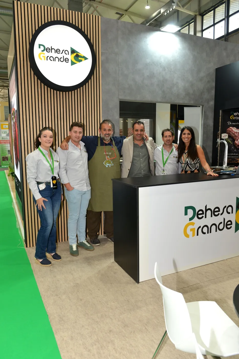 Éxito de Dehesa Grande en su campaña de divulgación de la carne de vacuno en Salamanca'26