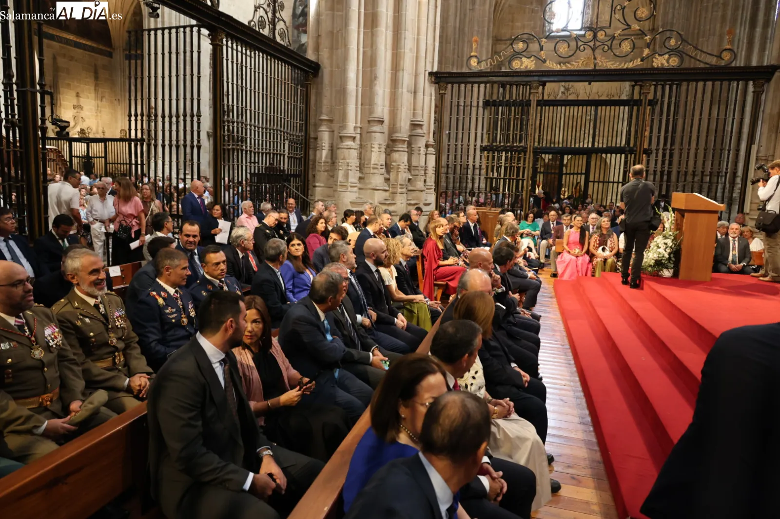 Eucaristía en honor a la Virgen de la Vega en la Catedral de Salamanca. Fotos: David Sañudo