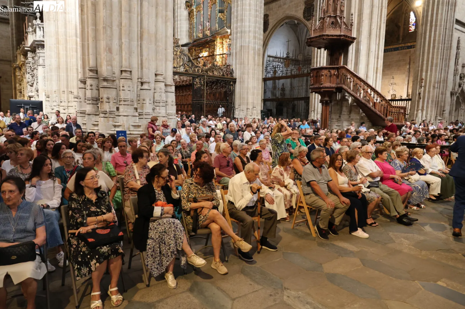 Eucaristía en honor a la Virgen de la Vega en la Catedral de Salamanca. Fotos: David Sañudo