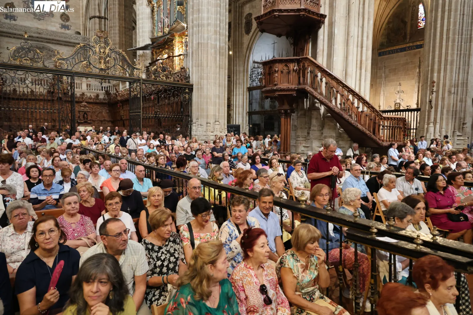 Eucaristía en honor a la Virgen de la Vega en la Catedral de Salamanca. Fotos: David Sañudo